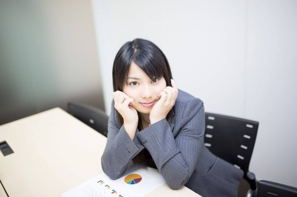 クレジットカード現金化の口コミ情報を掲載している比較サイトやランキングを調査すると信じがたい真実が浮かび上がりました